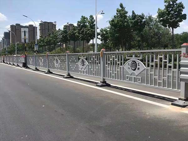 市政道路護欄