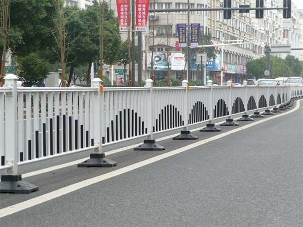 市政道路護欄